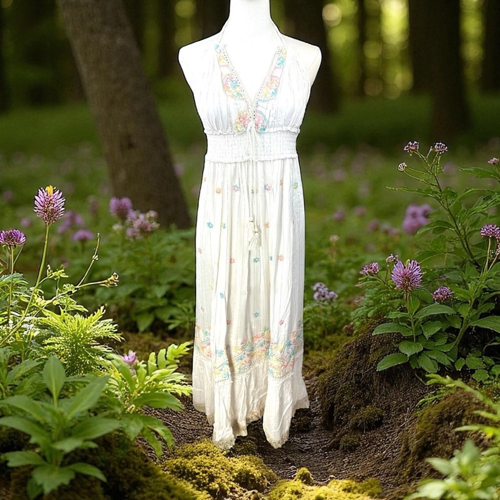 Ananta‎ NWT Elegant Bohemian Size L/XL pastel& White Halter Maxi Dress - Picture 3 of 16